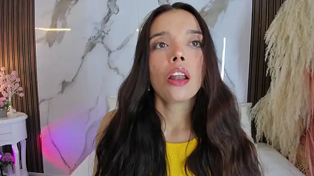 hannahill69 online show from 09-19-25, 04:38