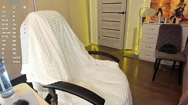 Ophelia mm online show from 11-15-25, 07:12