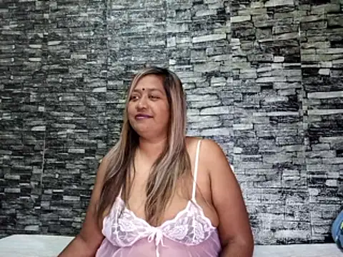Mammabear 4u online show from 06-04-26, 06:56