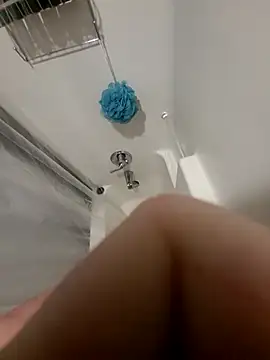 Snapshot of gdawg78 chatting on 03-20-25, 04:18 gdawg78 online show from 03-20-25, 04:18