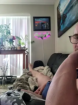 Snapshot of gdawg78 chatting on 11-17-25, 09:30 gdawg78 online show from 11-17-25, 09:30