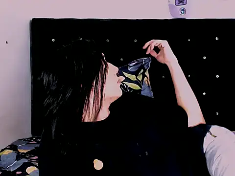 camii extrange online show from 03-26-26, 09:02