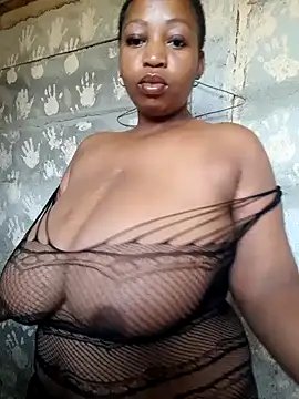 Snapshot of winterqueenx chatting on 02-11-26, 08:03 winterqueenx online show from 02-11-26, 08:03