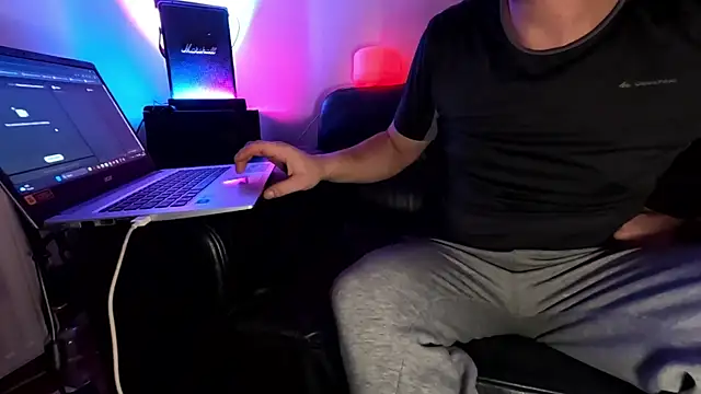 Lucas1andOnly4Girl online show from 01-06-25, 03:19