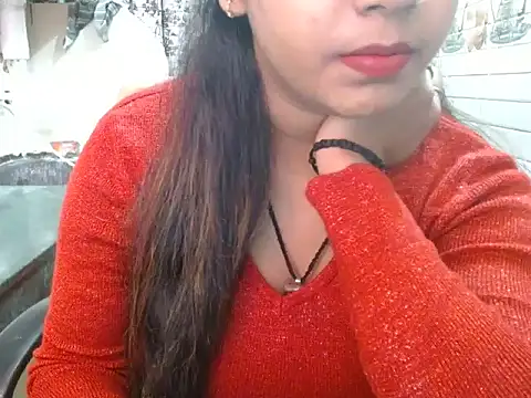 LovingPihu online show from 12-03-25, 05:08