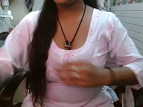 LovingPihu online show from 11-09-25, 05:55