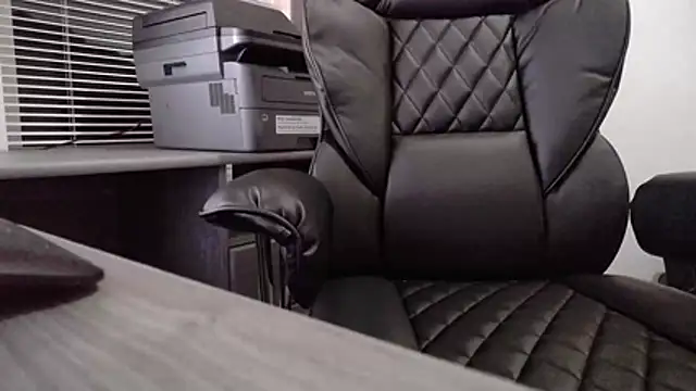 TrevorSteele online show from 02-15-26, 06:25