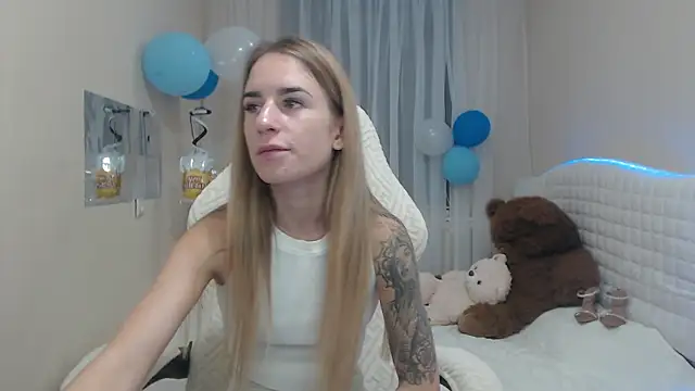 Snapshot of DeboraHorny chatting on 10-02-25, 06:06 DeboraHorny online show from 10-02-25, 06:06