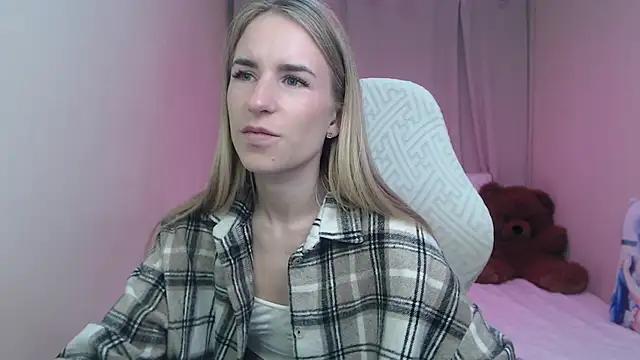 Snapshot of DeboraHorny chatting on 05-04-26, 06:17 DeboraHorny online show from 05-04-26, 06:17