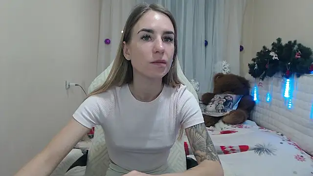 DeboraHorny online show from 12-20-25, 07:00