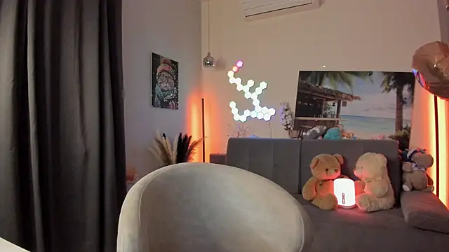 victorias world online show from 05-30-26, 12:11