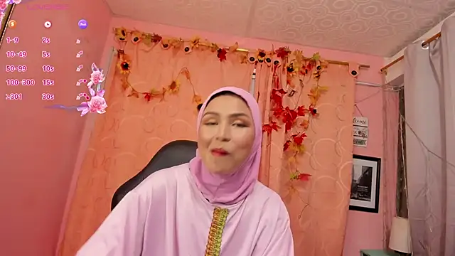 Snapshot of DarshaKhemu chatting on 10-03-25, 02:29 DarshaKhemu online show from 10-03-25, 02:29