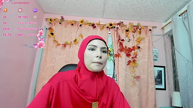 Snapshot of DarshaKhemu chatting on 10-02-25, 01:58 DarshaKhemu online show from 10-02-25, 01:58