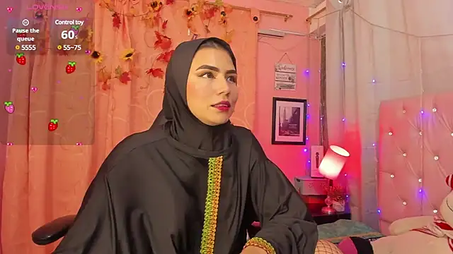 Snapshot of DarshaKhemu chatting on 02-11-25, 08:52 DarshaKhemu online show from 02-11-25, 08:52