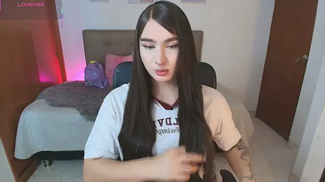 Miley Baker online show from 04-09-26, 12:55