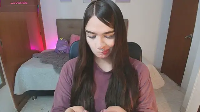 Miley Baker online show from 04-08-26, 12:50