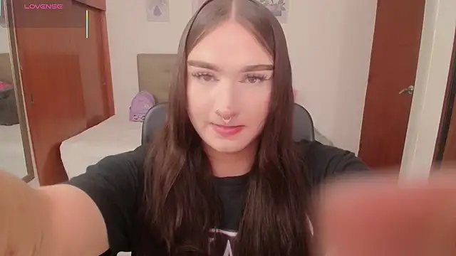 Miley Baker online show from 02-26-26, 01:33