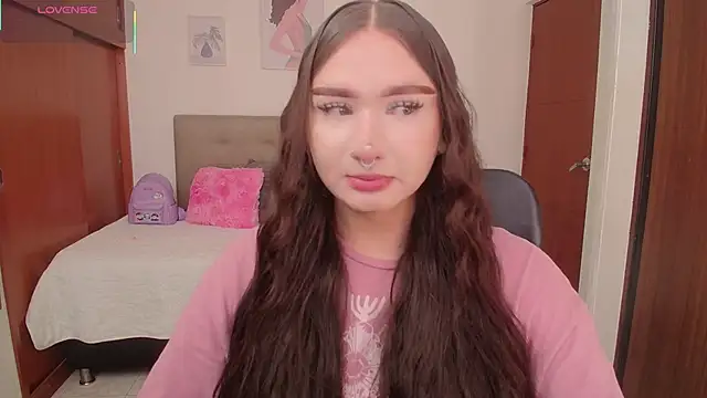 Miley Baker online show from 02-05-26, 01:29