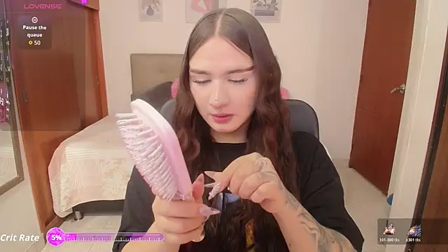 Miley Baker online show from 11-19-25, 01:55