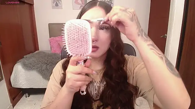 Miley Baker online show from 12-04-25, 02:49