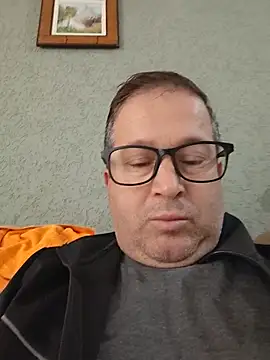 Snapshot of tavio1 chatting on 07-31-26, 11:31 tavio1 online show from 07-31-26, 11:31