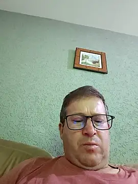 tavio1 online show from 01-11-26, 12:28