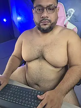 Snapshot of jacoob_woods chatting on 07-22-26, 10:17 jacoob woods online show from 07-22-26, 10:17