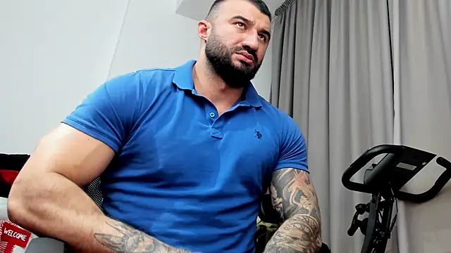 MuscleJohn online show from 01-30-25, 01:00