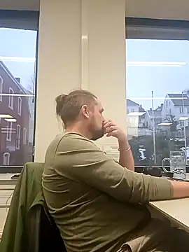 Tj1sen online show from 01-13-25, 01:17