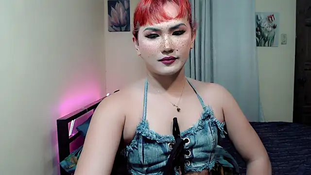 Snapshot of beatrice_21 chatting on 05-18-26, 09:36 beatrice 21 online show from 05-18-26, 09:36