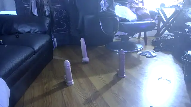 Snapshot of TheHellBilly chatting on 02-02-26, 06:18 TheHellBilly online show from 02-02-26, 06:18