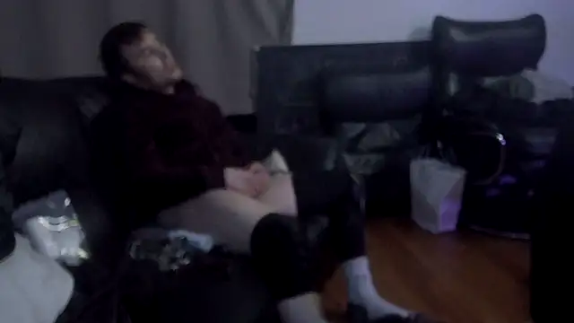 Snapshot of TheHellBilly chatting on 02-08-26, 05:16 TheHellBilly online show from 02-08-26, 05:16