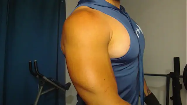 JacobJamess online show from 09-23-25, 01:01