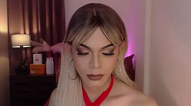 Snapshot of HugecockAlexa chatting on 12-22-24, 08:03 HugecockAlexa online show from 12-22-24, 08:03