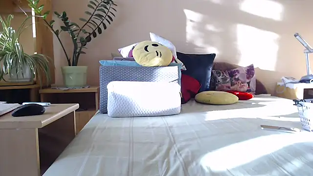 Margaret-milf online show from 10-19-25, 06:38