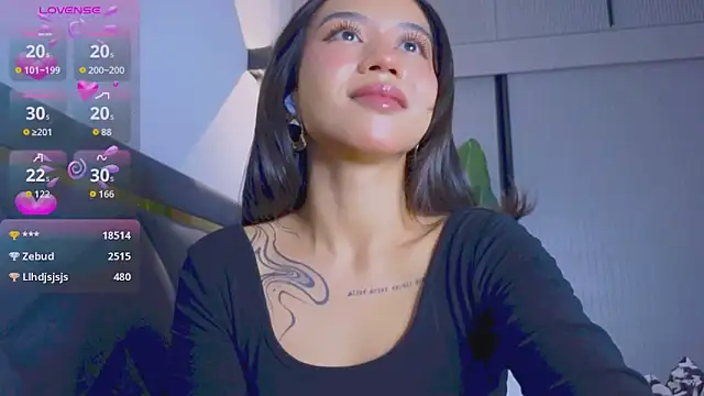 Mia Tin online show from 11-11-25, 02:45