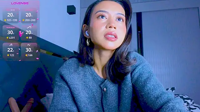 Mia Tin online show from 09-19-25, 02:54