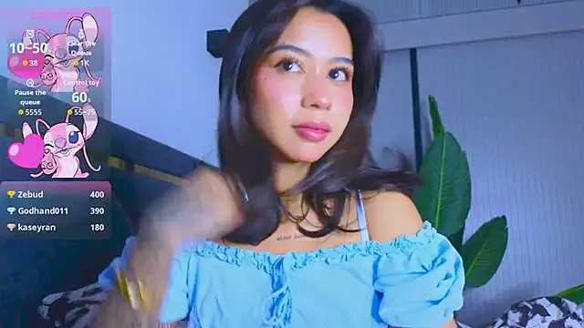 Mia Tin online show from 09-28-25, 04:14