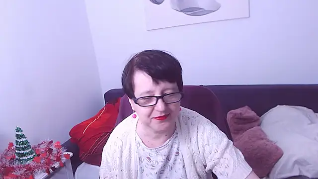 ChristaRose online show from 12-05-25, 09:23