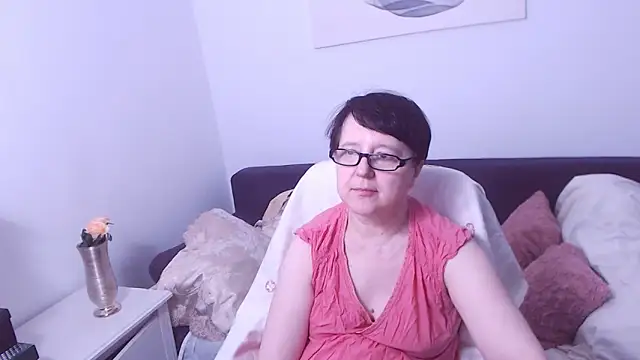 Snapshot of ChristaRose chatting on 06-10-26, 11:06 ChristaRose online show from 06-10-26, 11:06