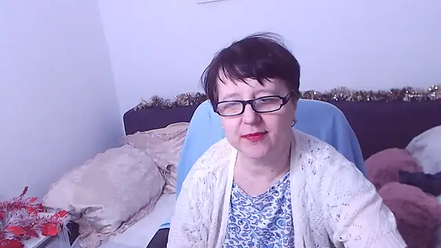 ChristaRose online show from 12-15-25, 02:17