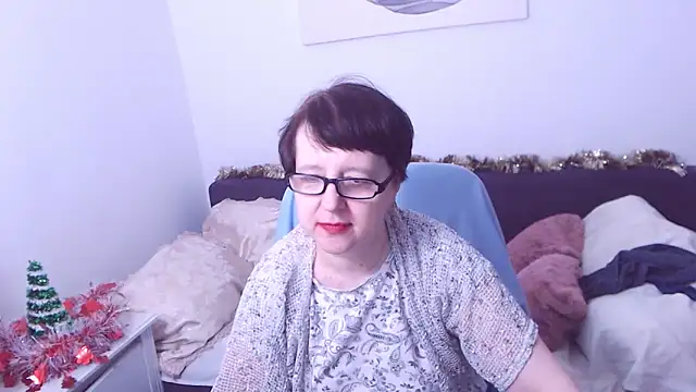 ChristaRose online show from 12-22-25, 01:50