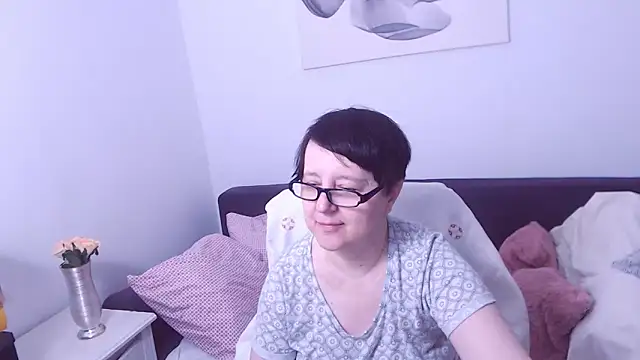 ChristaRose online show from 04-10-26, 07:21