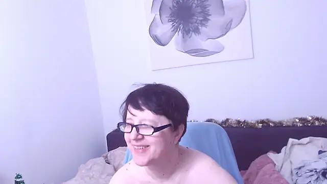 ChristaRose online show from 12-21-25, 01:46