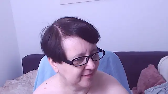 ChristaRose online show from 01-31-26, 07:12