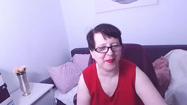 ChristaRose online show from 10-31-25, 04:36