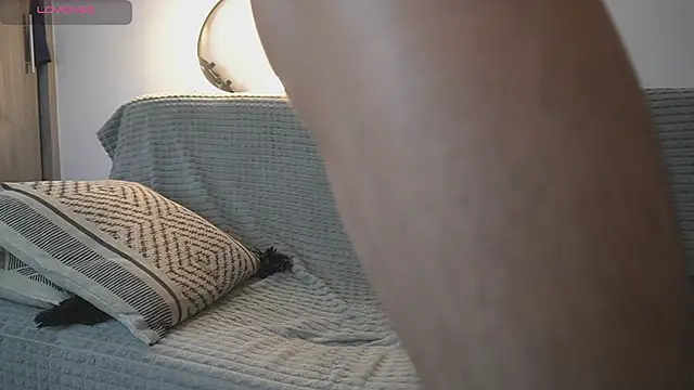 Snapshot of specter_27 chatting on 09-21-25, 11:21 specter 27 online show from 09-21-25, 11:21