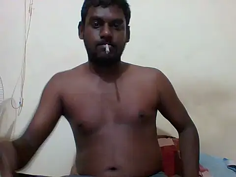 Snapshot of Slavebottombdsm09 chatting on 10-18-25, 04:09 Slavebottombdsm09 online show from 10-18-25, 04:09