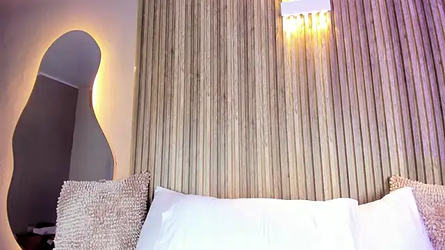 AnaisClark online show from 02-21-26, 11:23