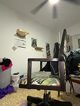 poppergirl69 online show from 04-12-26, 12:47